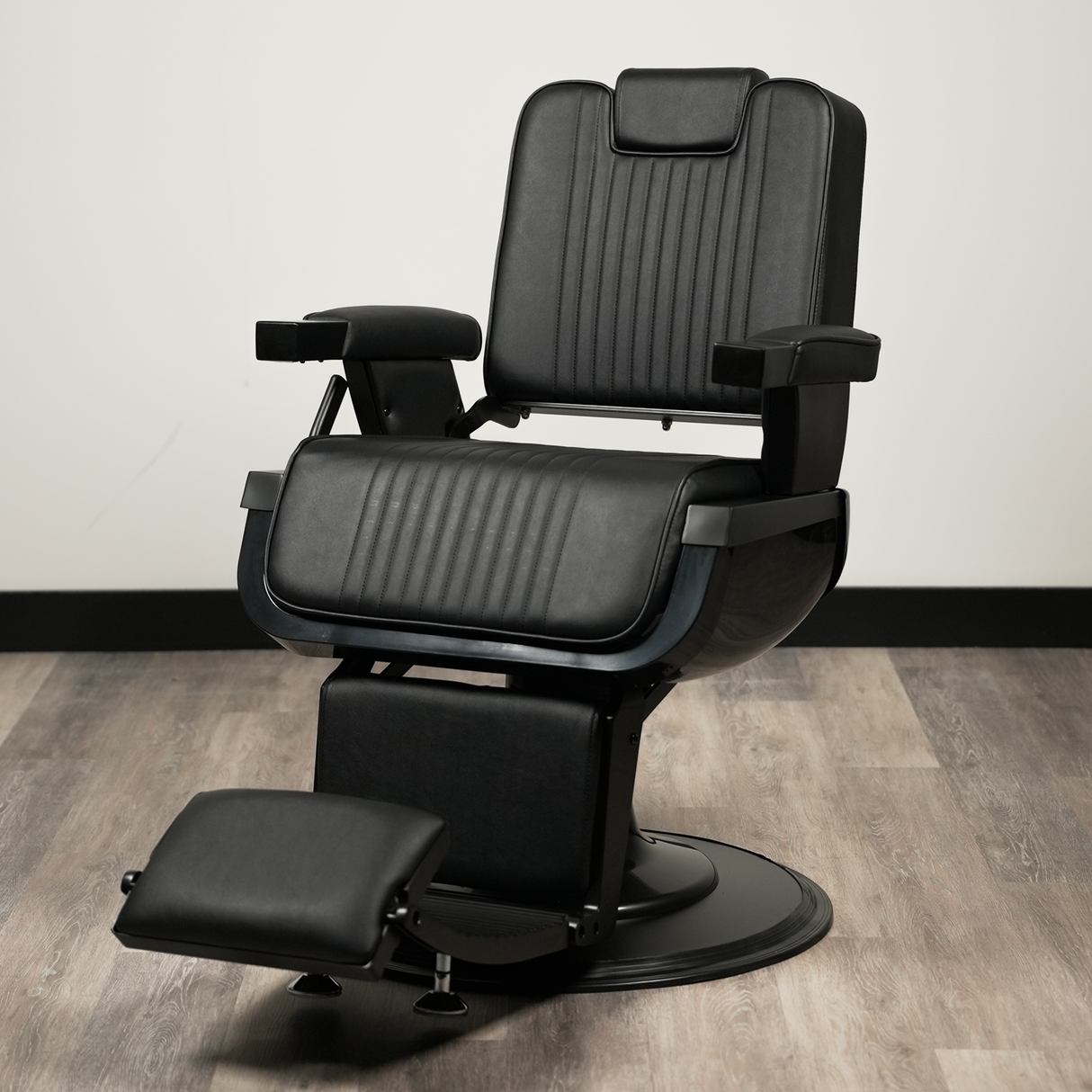 Jabal Barber Chair