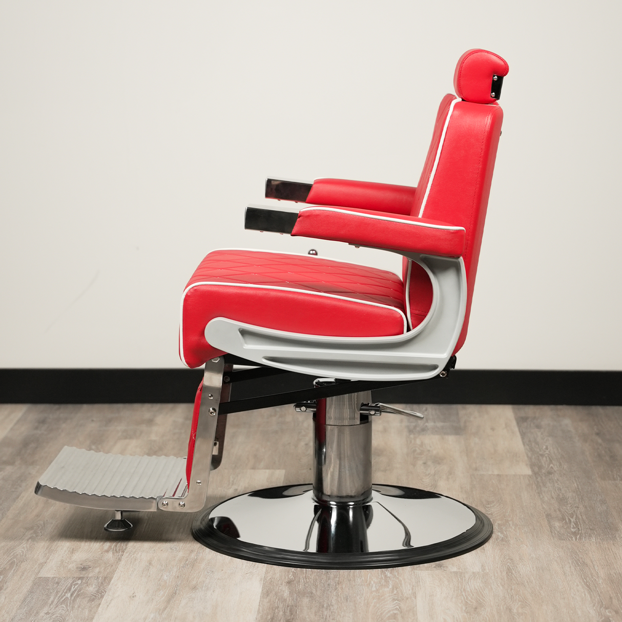 Belfast Barber Chair Red