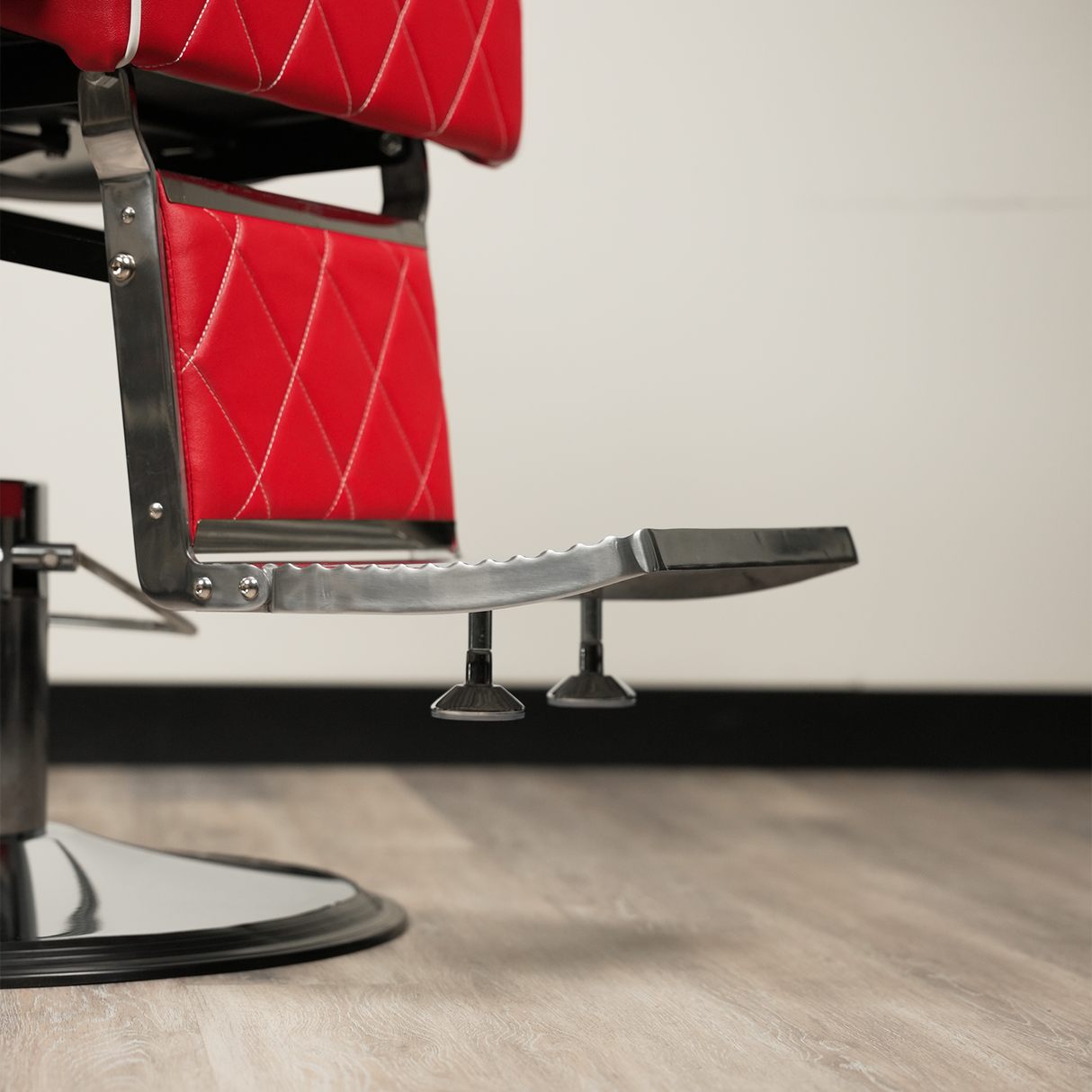 Belfast Barber Chair Red