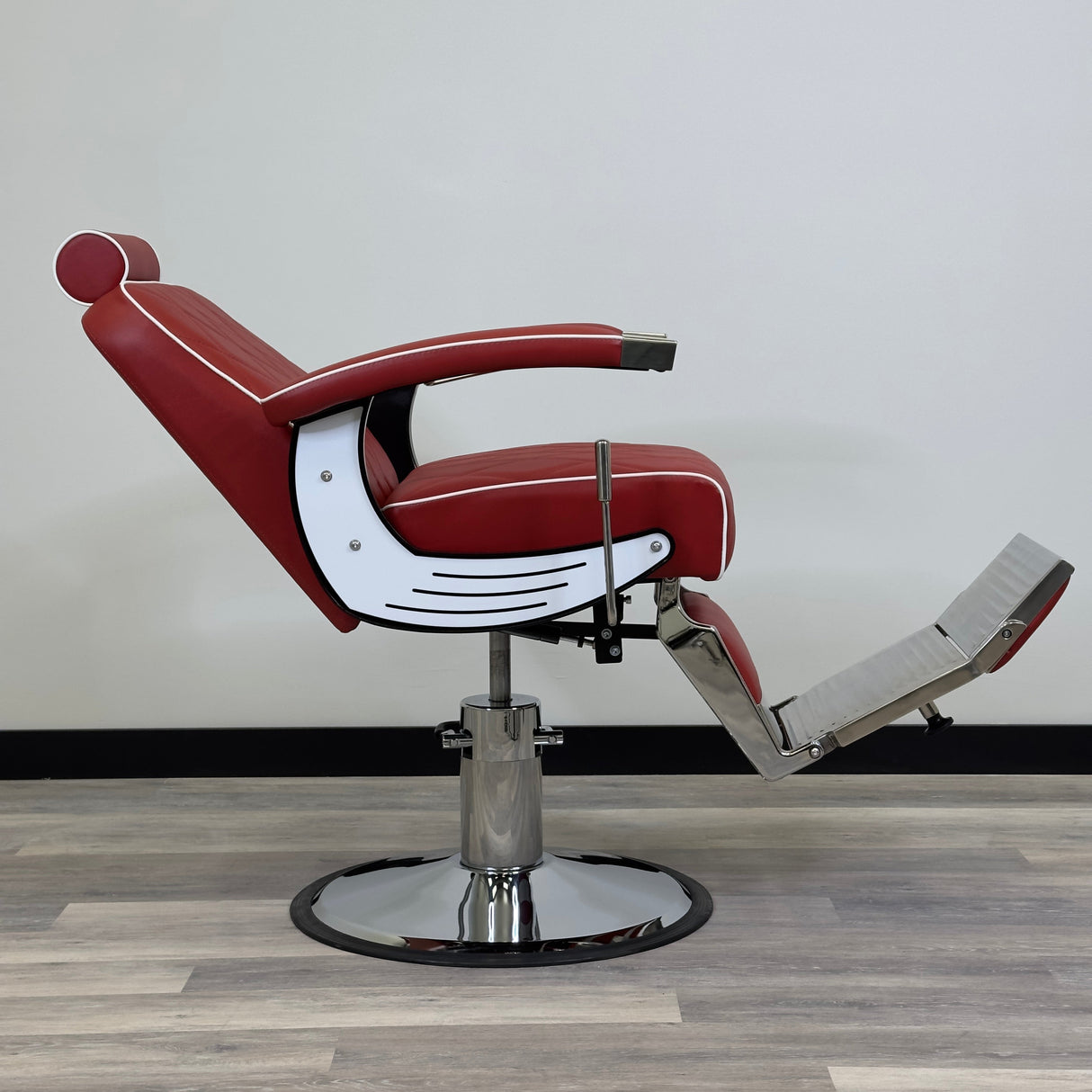 Bursa 2.0 Barber Chair - Red CS