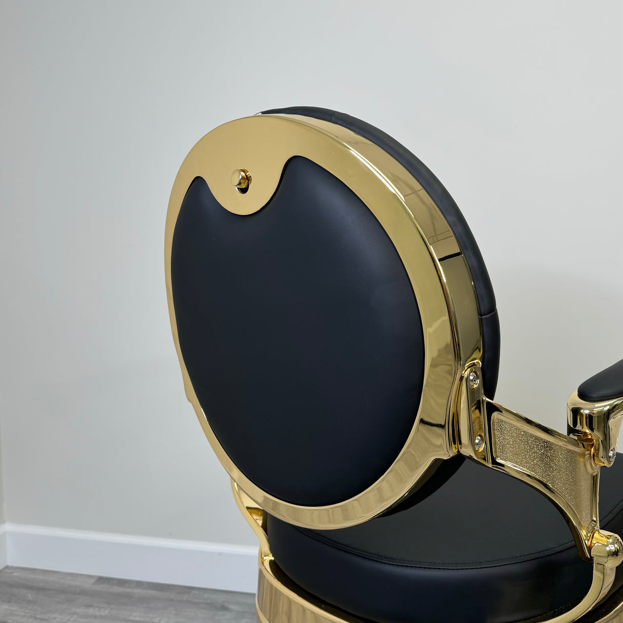 Geneva Gold Barber Chair