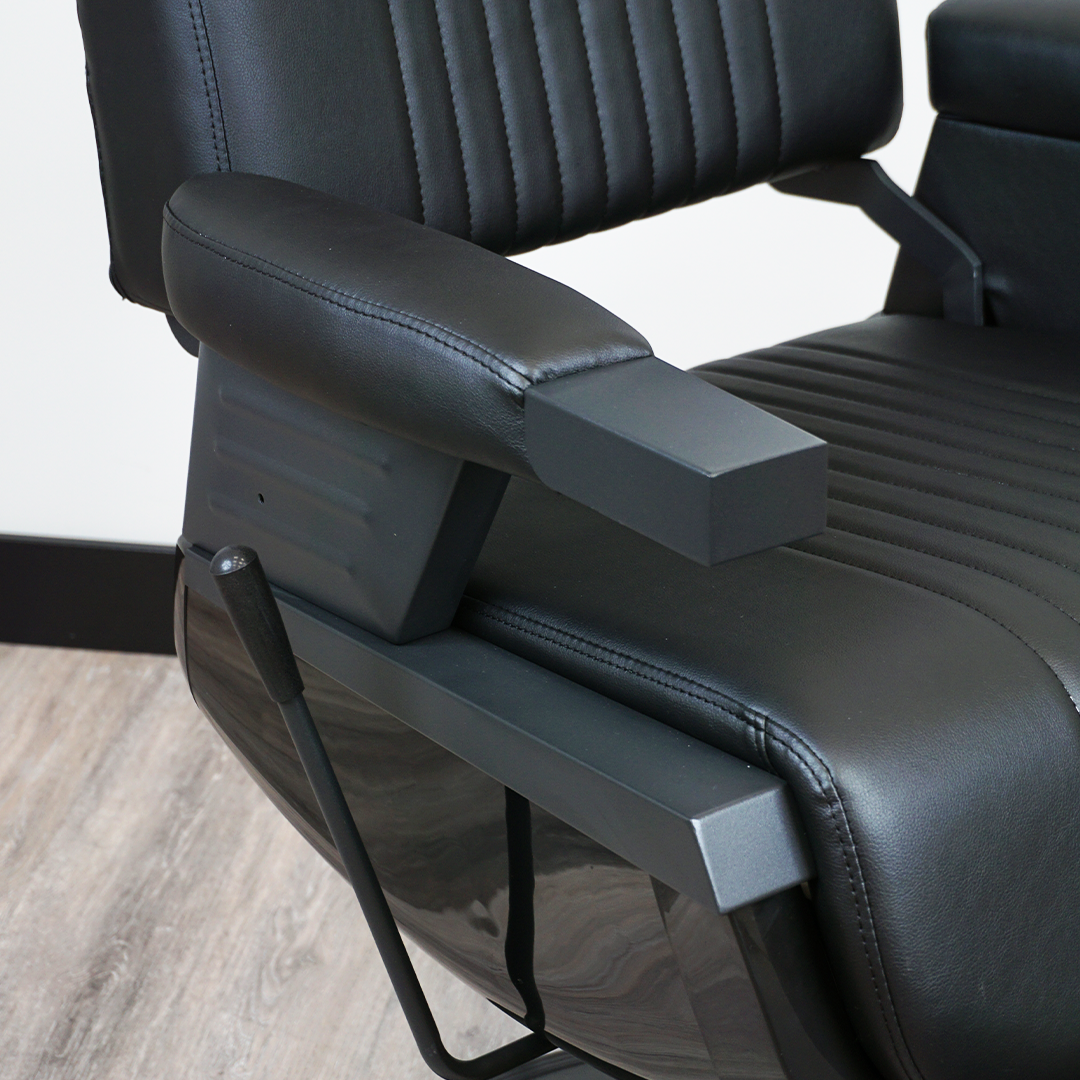 Madrid Midnight Barber Chair