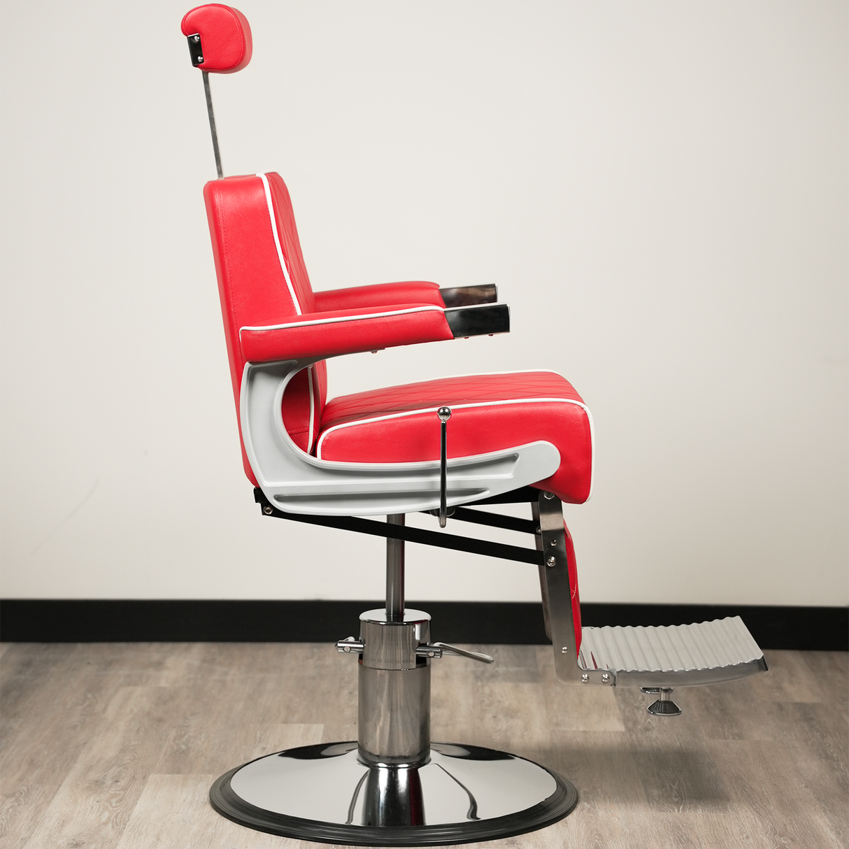 Belfast Barber Chair Red