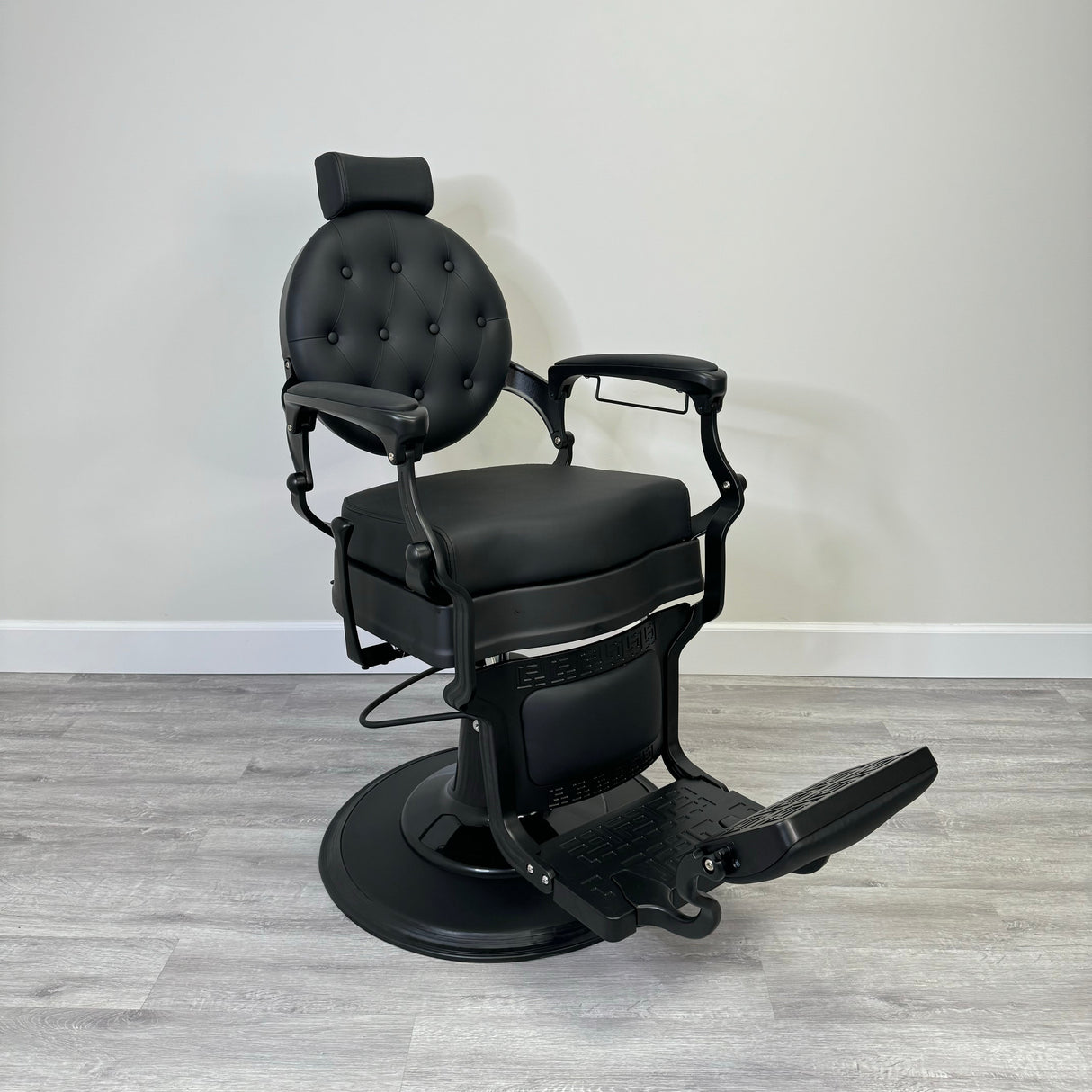 Sultan Barber Chair - Black