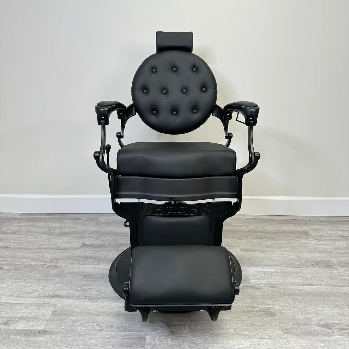 Sultan Barber Chair - Black